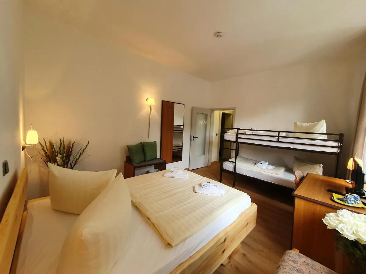 Waldhotel Am See Berlin-Schmoeckwitz Hotel