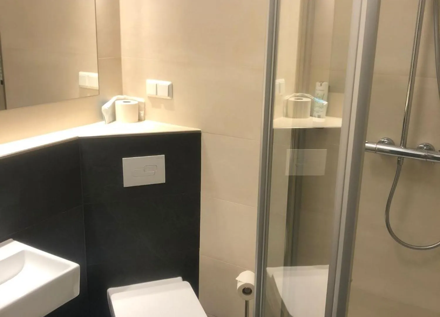 Waldhotel Am See Berlin-Schmoeckwitz 3*, Berlin Germany