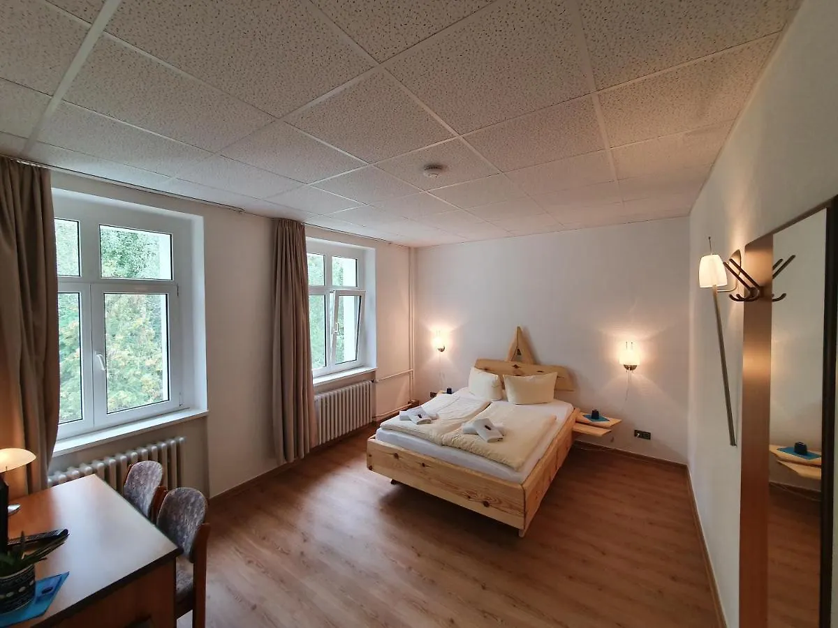 Waldhotel Am See Berlin-Schmoeckwitz Hotel