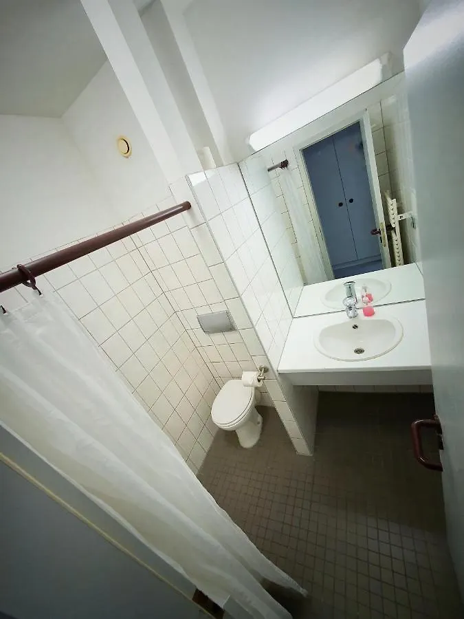Waldhotel Am See Berlin-Schmoeckwitz 3*,