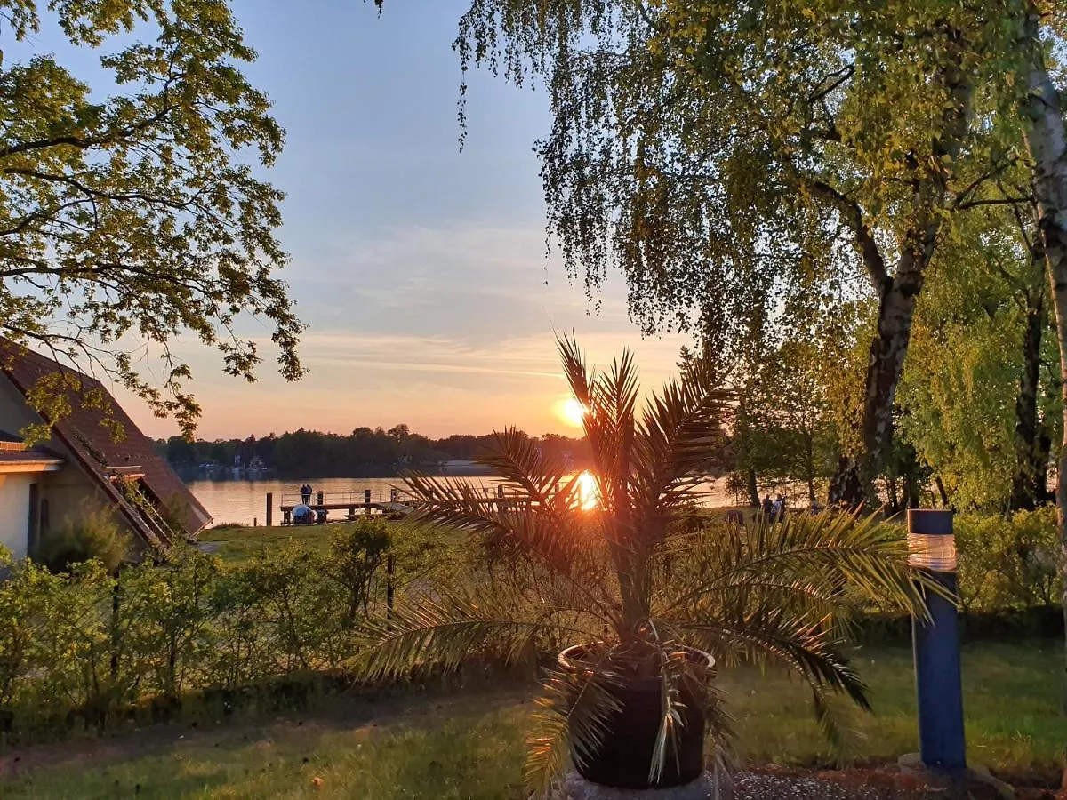 *** Hotel Waldhotel Am See Berlin-Schmoeckwitz Německo